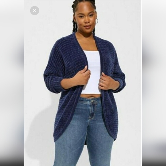 EUC Torrid Chenille Sweater Size 1 - Picture 2 of 3